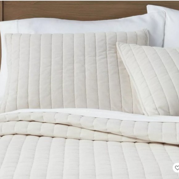 Channel Stitch Velvet Quilt - Threshold™ - Picture 2 of 7